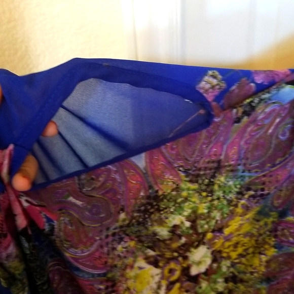 Kimono Sleeve Sheer Top Flowers - Picture 6 of 7